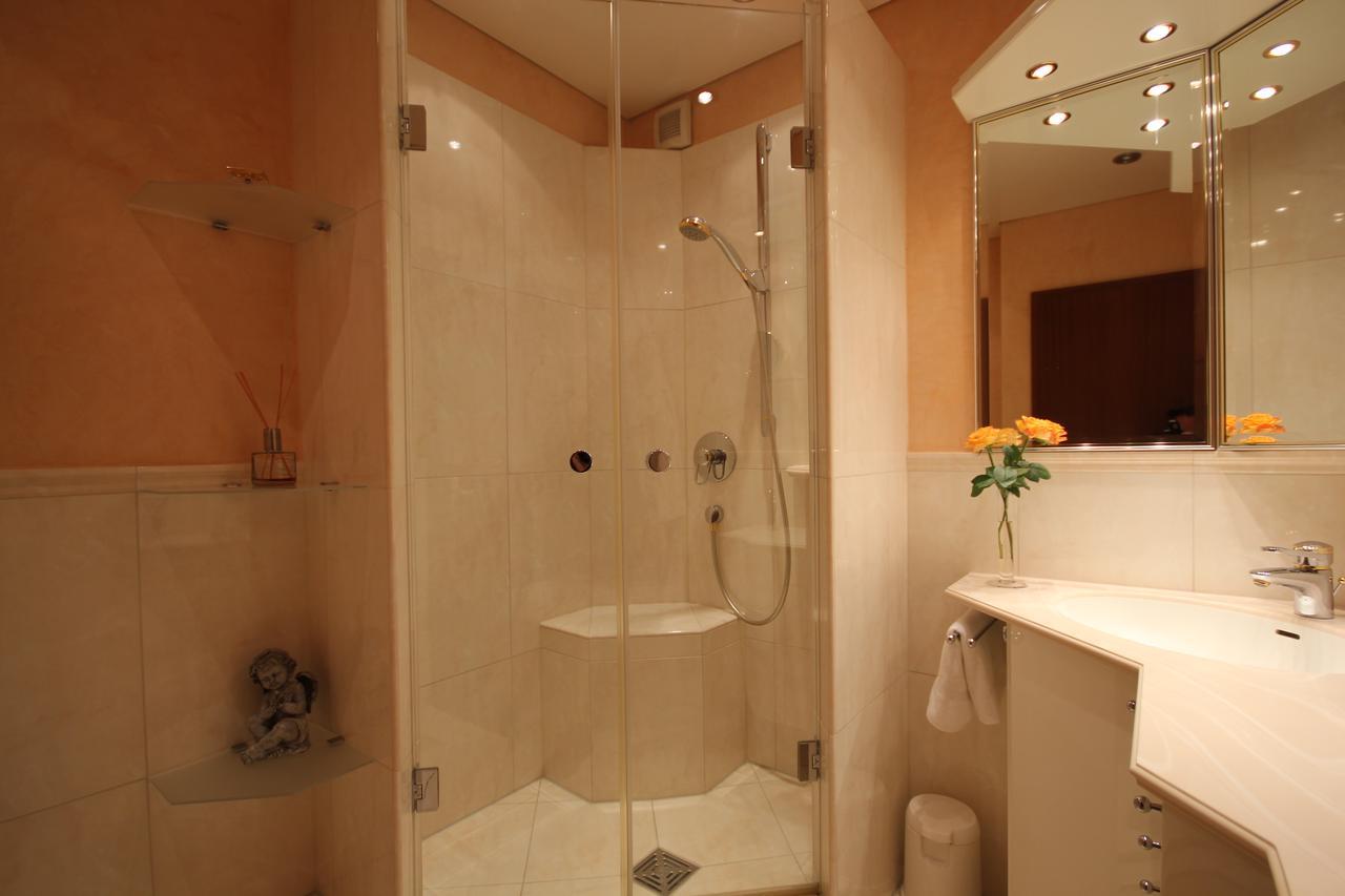 Hotel Rosengarten Хамбург Екстериор снимка